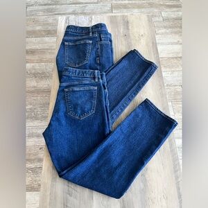 Banana Republic Men’s Straight Fit Jeans 33 x 32 (2 pair)